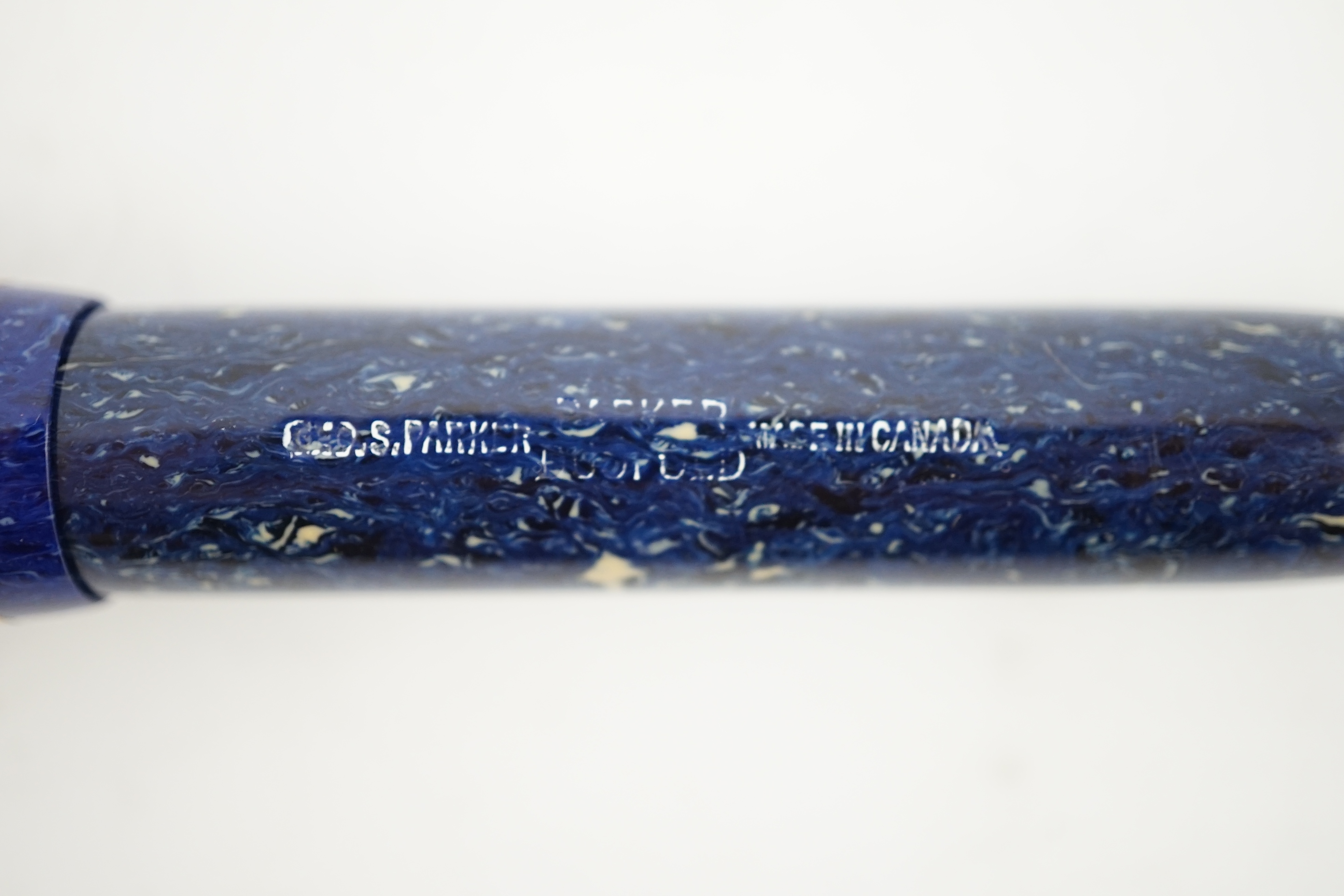 A Parker Duofold Streamline Senior in lapis blue